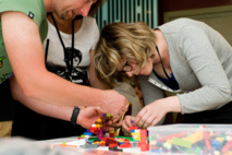 Jeu et animation en équipe de constructions avec Briques LEGO® Jeu et animation en équipe de constructions avec Briques LEGO®