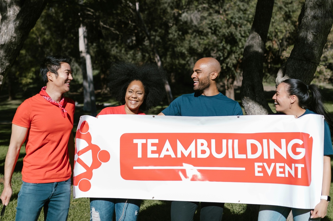 Team building cohesion d'équipe Team building cohesion d'équipe